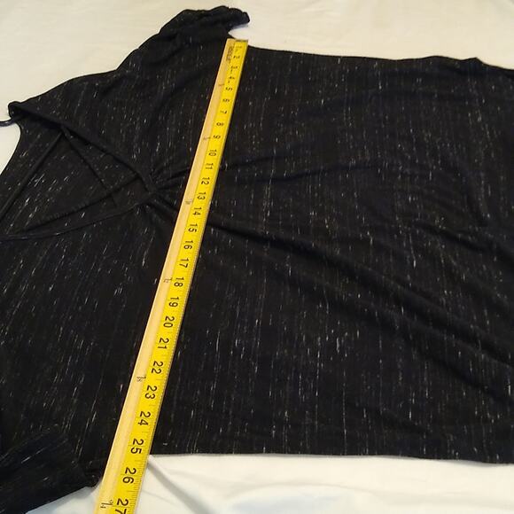 a.n.a women's size XL short sleeve blouse. Casual. - Picture 6 of 8